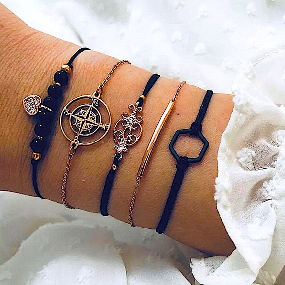 ⚜️[𝟯/$𝟮𝟴]⚜️5 Layered Black Boho Bracelet NEW - Picture 3 of 8
